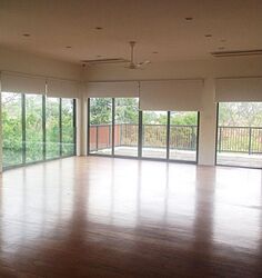 First Avenue (D10), Detached #596432251